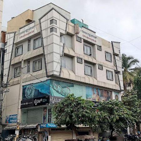 The Corporate Comforts Bangalore Exteriör bild